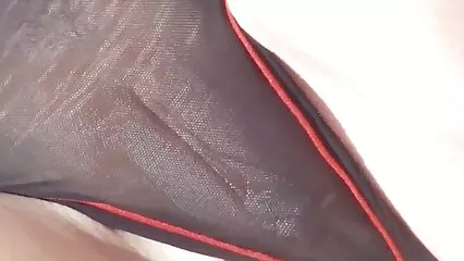 Dopo lo spettacolo, la video hard fatti in casa gratis cheerleader ha ceduto la fica.