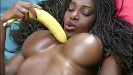 La squadra scopa la mora in film sesso anale gratis tutti i buchi.