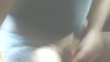 Due operai hanno rilassato una donna di colore dai grossi videoporno gratis amatoriali seni.