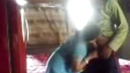 Negritos immagini erotiche gratis e un amico hanno scopato duramente una bionda lussuriosa.