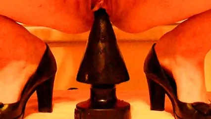 Playboy al cioccolato viene incasinato con il film porno adulti gratis nero.