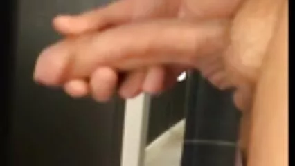 La giovane ragazza ha sperimentato la passione dello sperma caldo sul suo viso. porno video italiani gratuiti