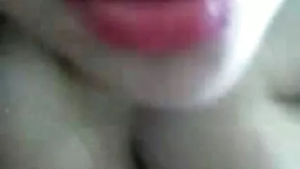 Il marito non geloso film hard gratuiti ha dato a sua moglie di scopare un amico.