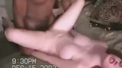 La lotta pompata asseconda due puttane contemporaneamente. video porno gratis di vecchie troie