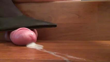 La dolce ragazza allargò video hard gratis da scaricare le gambe alla festa.